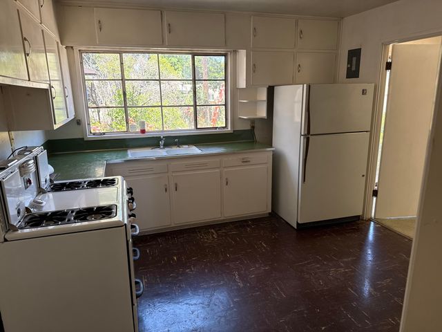 8101 Aspen Avenue NE, Albuquerque, NM 87110