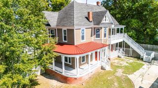 222 Clay ST, Suffolk, VA 23434