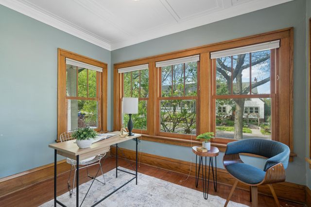 1984 Princeton Avenue, Saint Paul, MN 55105