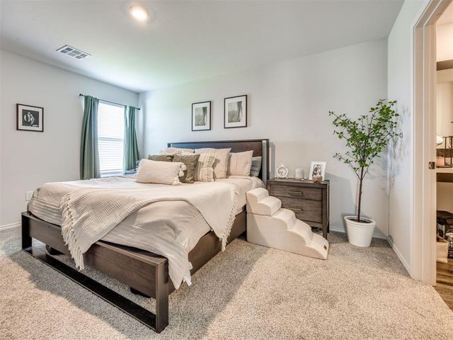 9504 NW 115th Street, Yukon, OK 73099