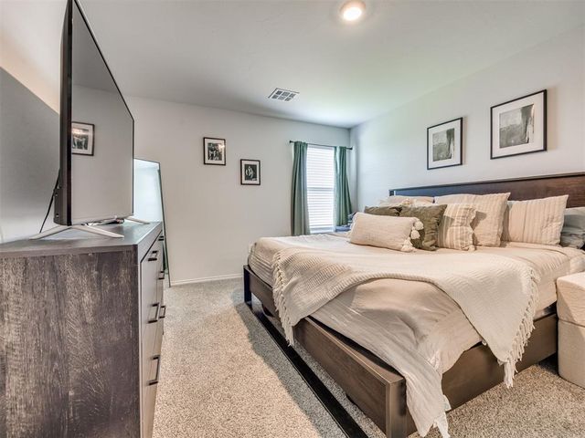 9504 NW 115th Street, Yukon, OK 73099