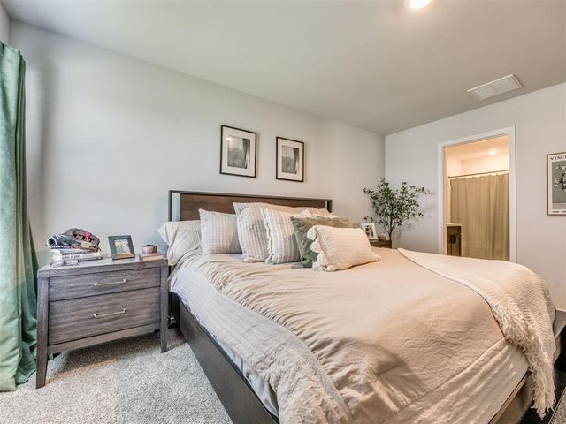 9504 NW 115th Street, Yukon, OK 73099