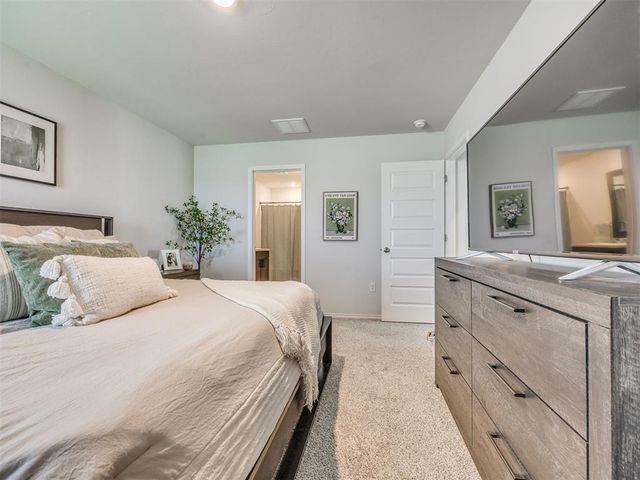 9504 NW 115th Street, Yukon, OK 73099