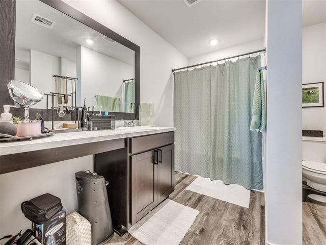 9504 NW 115th Street, Yukon, OK 73099