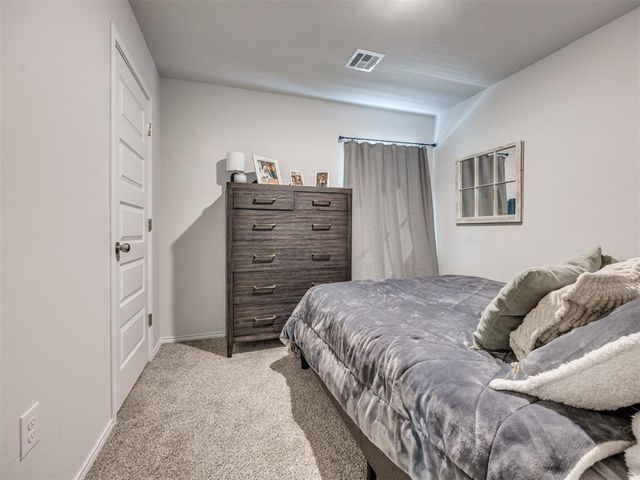 9504 NW 115th Street, Yukon, OK 73099
