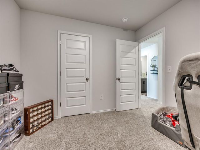 9504 NW 115th Street, Yukon, OK 73099