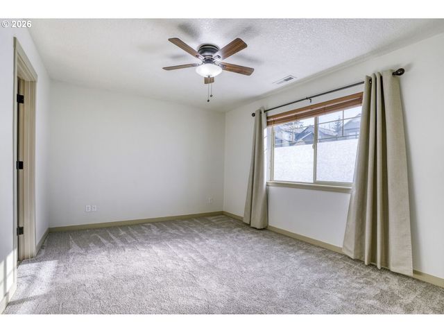 1402 Ne 71ST Dr, Vancouver, WA 98665