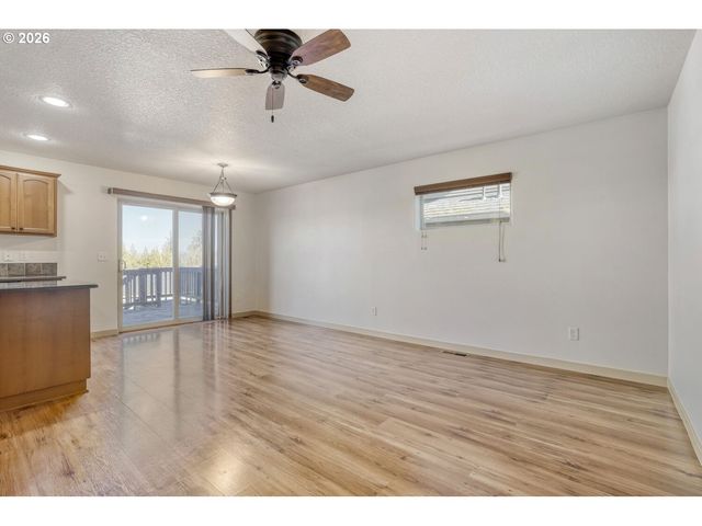 1402 Ne 71ST Dr, Vancouver, WA 98665