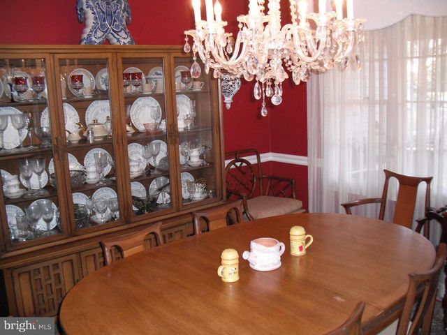 61 MAINBRIDGE LN, Willingboro, NJ 08046