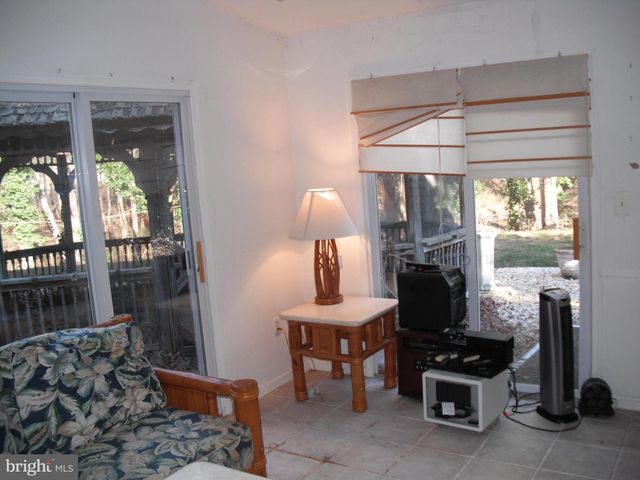 61 MAINBRIDGE LN, Willingboro, NJ 08046