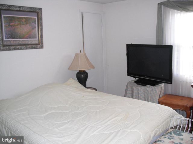 61 MAINBRIDGE LN, Willingboro, NJ 08046