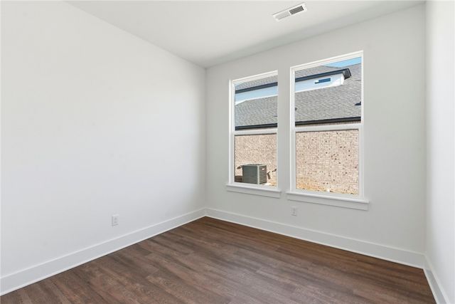 2440 Max Avenue, Bentonville, AR 72713