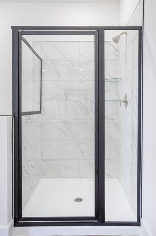 2440 Max Avenue, Bentonville, AR 72713