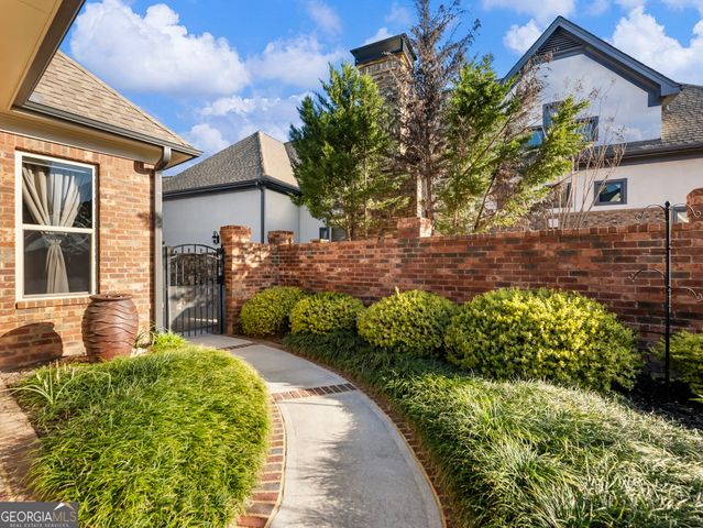 5954 Chickasaw Lane, Braselton, GA 30517