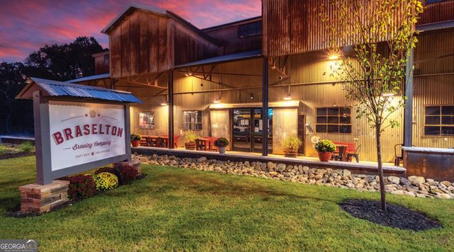 5954 Chickasaw Lane, Braselton, GA 30517