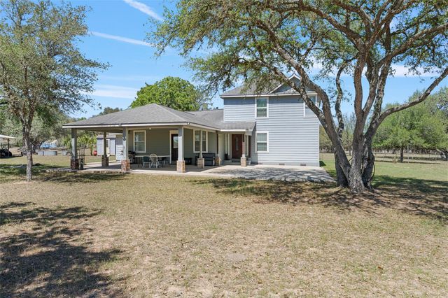 825 County Road 119, Hallettsville, TX 77964