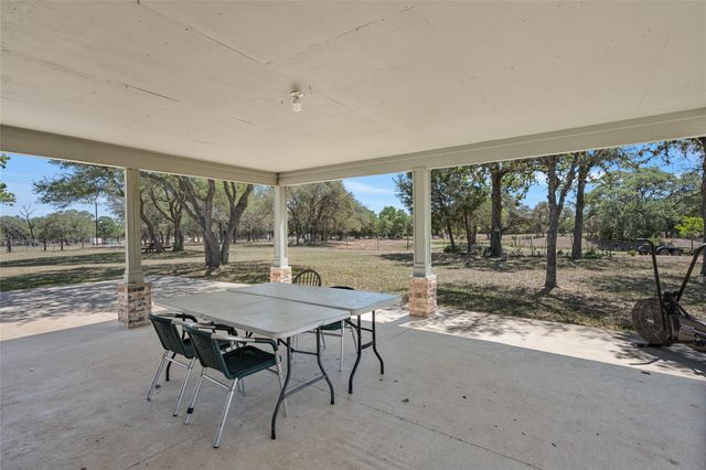 825 County Road 119, Hallettsville, TX 77964