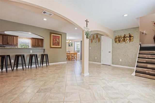 825 County Road 119, Hallettsville, TX 77964