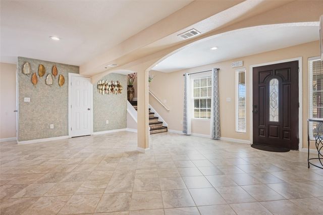825 County Road 119, Hallettsville, TX 77964