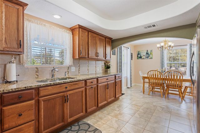 825 County Road 119, Hallettsville, TX 77964