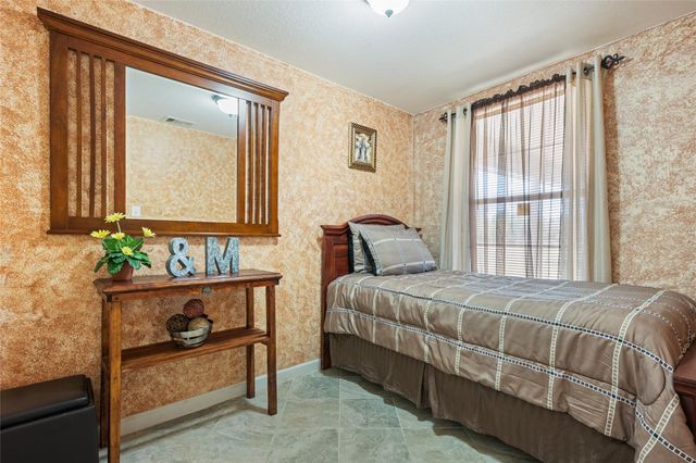 825 County Road 119, Hallettsville, TX 77964