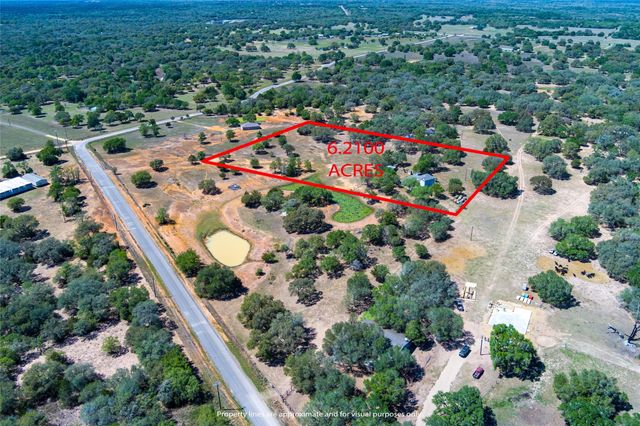 825 County Road 119, Hallettsville, TX 77964