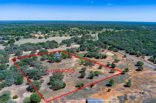 825 County Road 119, Hallettsville, TX 77964
