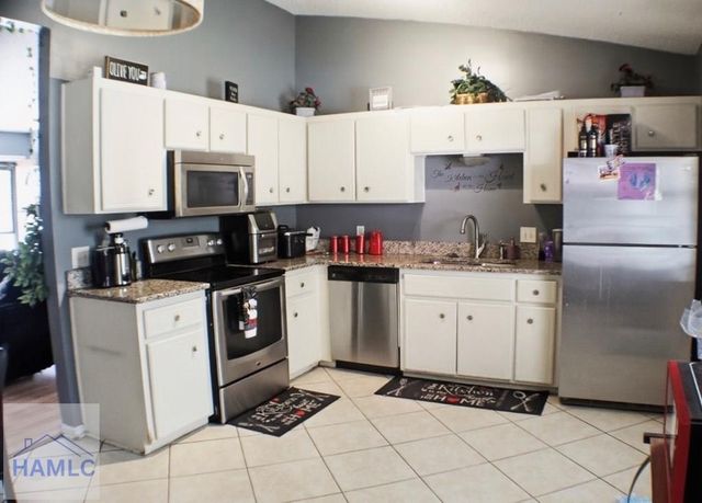 1076 Desert Shield Street, Hinesville, GA 31313