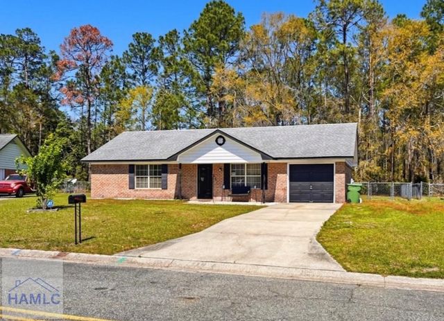 1076 Desert Shield Street, Hinesville, GA 31313