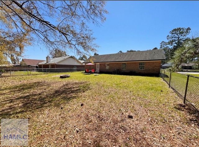 1076 Desert Shield Street, Hinesville, GA 31313