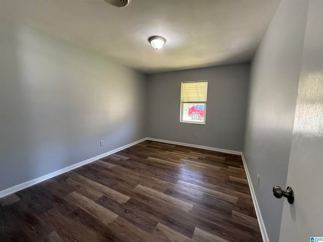 6204 AVENUE C, Fairfield, AL 35064