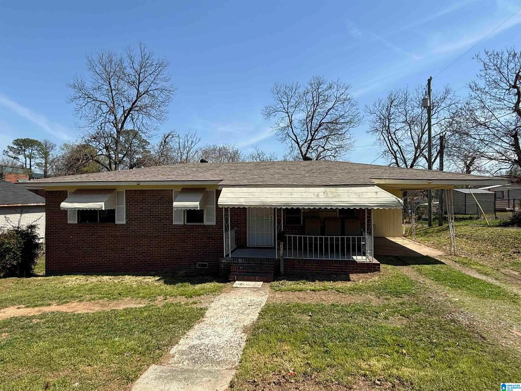 6204 AVENUE C, Fairfield, AL 35064