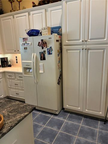 19433 SW 82ND PLACE ROAD, Dunnellon, FL 34432