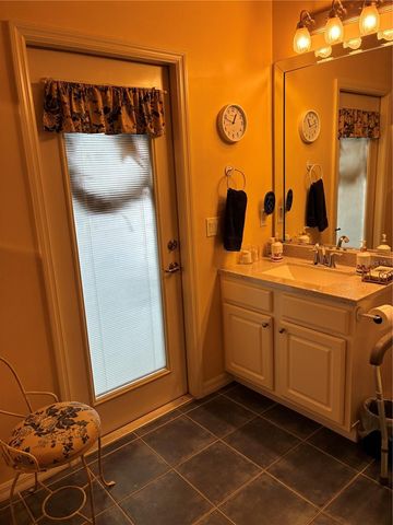 19433 SW 82ND PLACE ROAD, Dunnellon, FL 34432