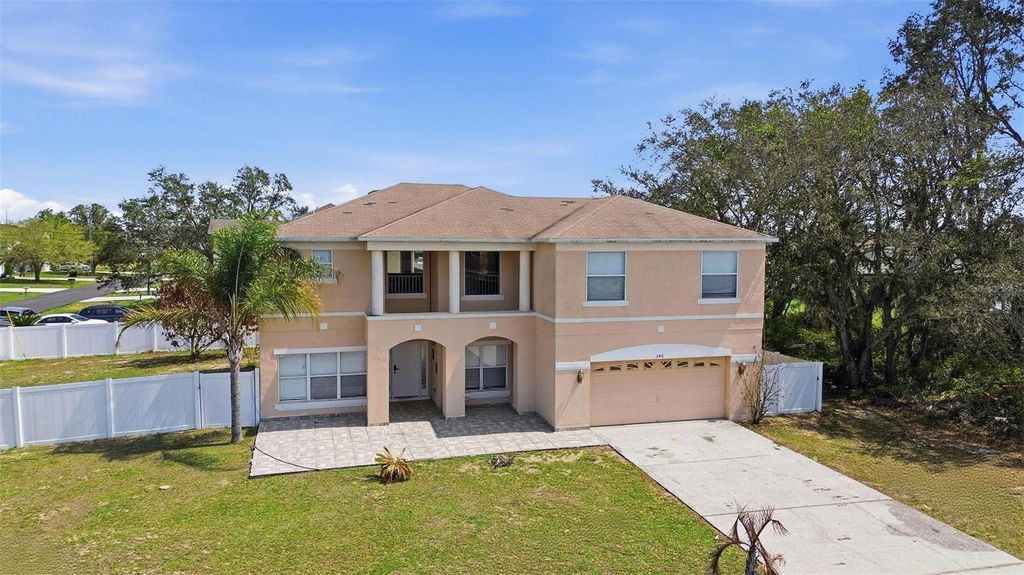 Image 2 of property listing at 346 CHURCHILL COURT, Kissimmee, FL 34759