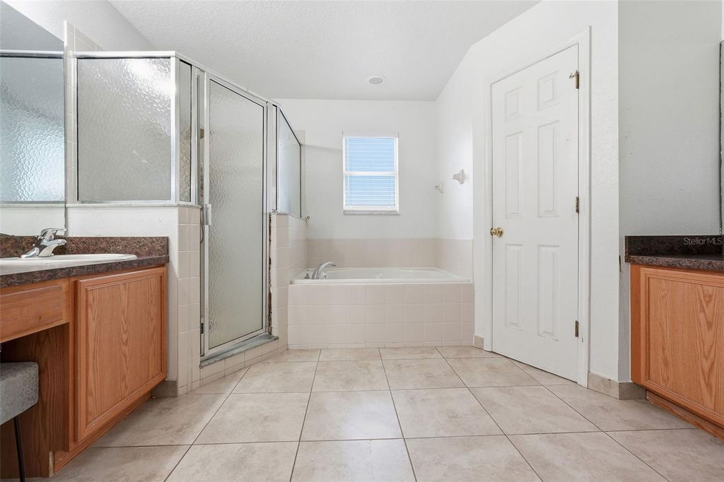 Image 27 of property listing at 346 CHURCHILL COURT, Kissimmee, FL 34759