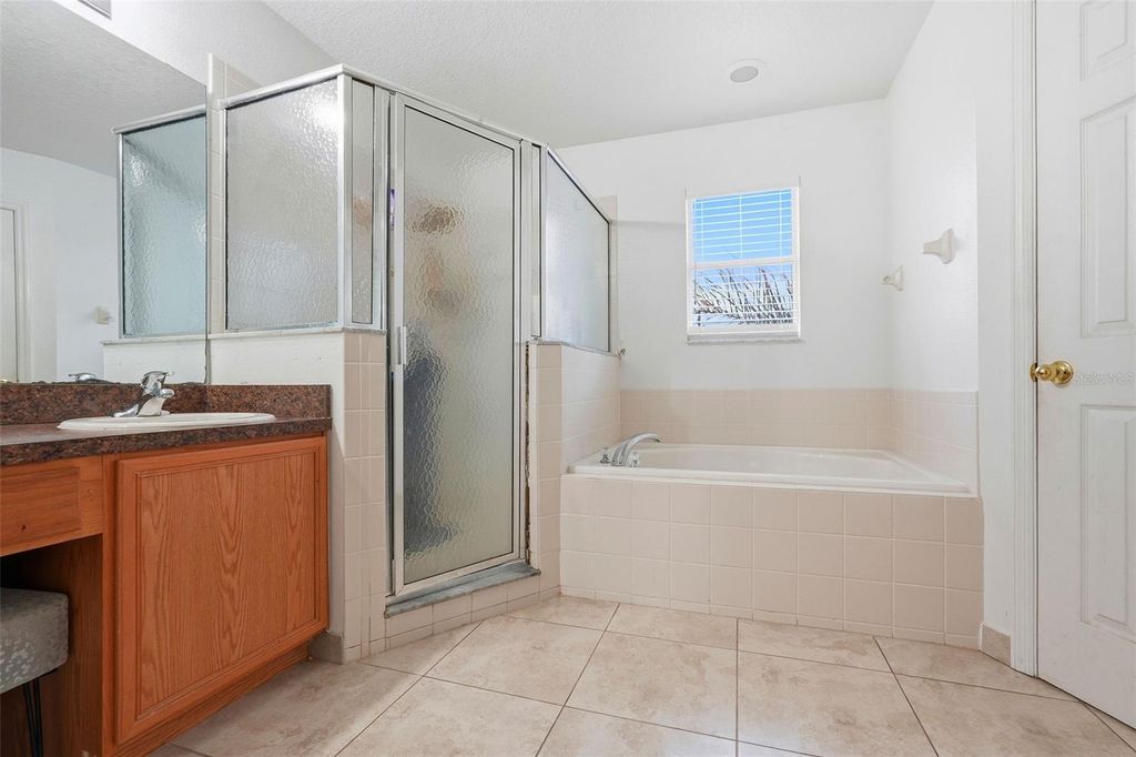 Image 29 of property listing at 346 CHURCHILL COURT, Kissimmee, FL 34759