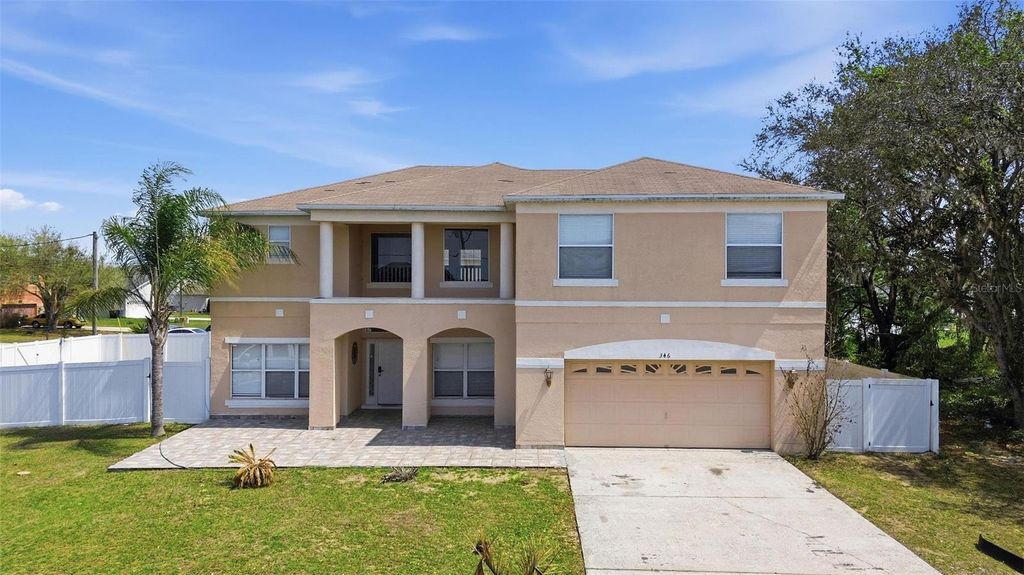 Image 31 of property listing at 346 CHURCHILL COURT, Kissimmee, FL 34759