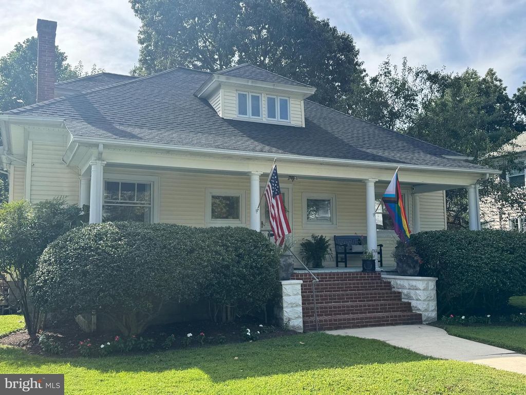 306 OAKLEY ST, Cambridge, MD 21613