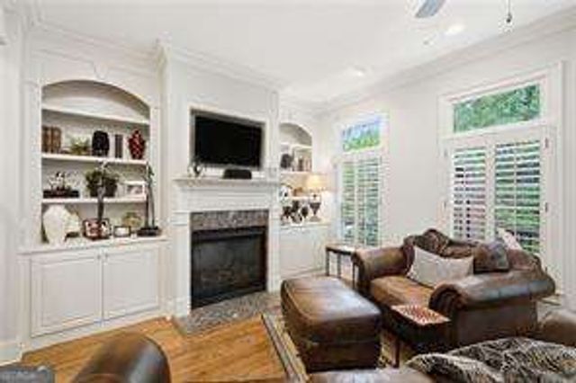 2000 Hidden Alley, Alpharetta, GA 30009
