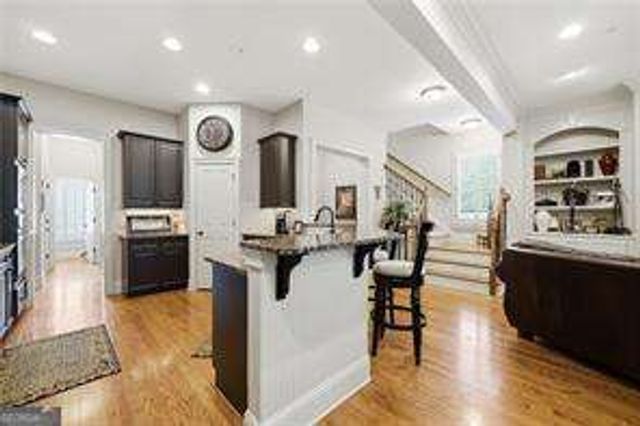 2000 Hidden Alley, Alpharetta, GA 30009