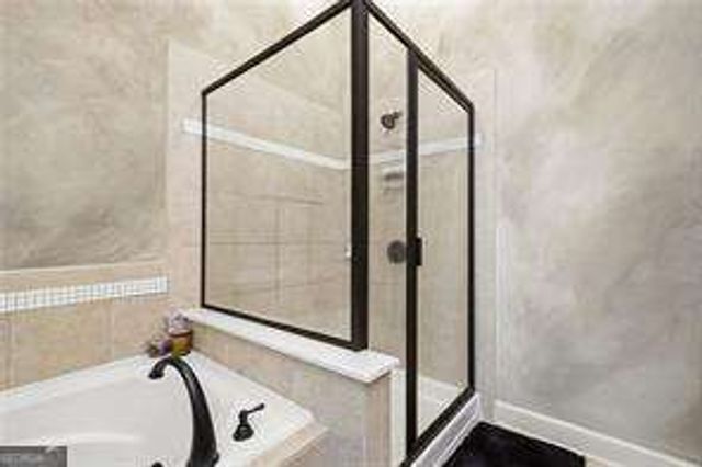 2000 Hidden Alley, Alpharetta, GA 30009