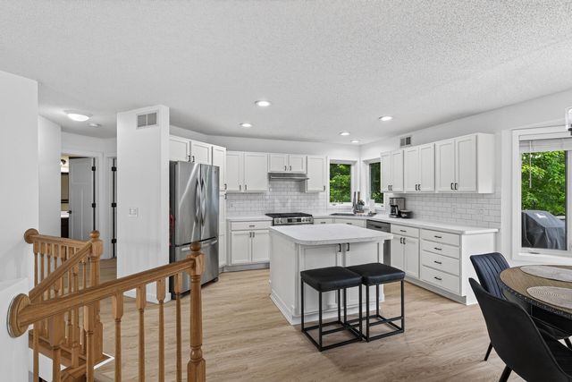 932 E Orchard Street, Belle Plaine, MN 56011