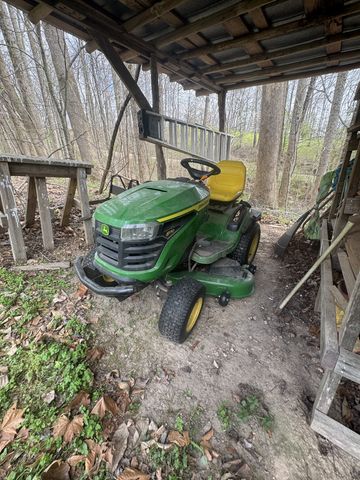 1889 Hinson Springs Rd, Lobelville, TN 37097