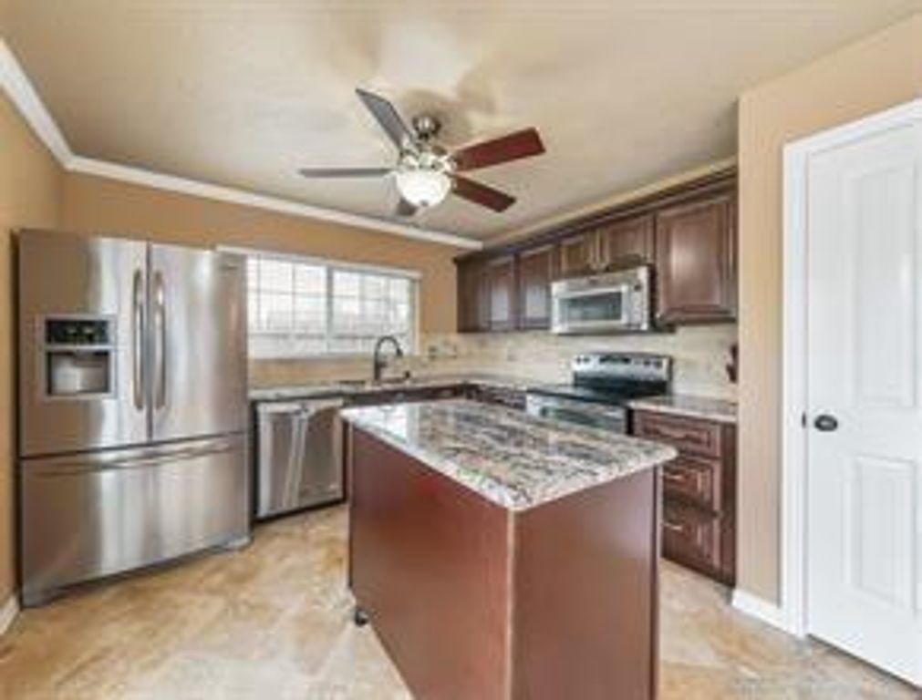 23802 Griffin House Lane, Katy, TX 77493