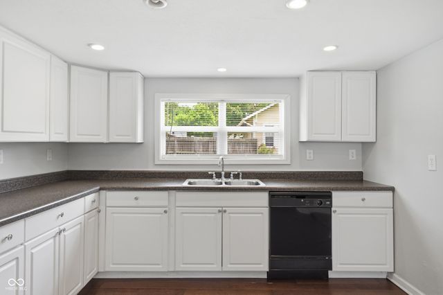 560 E Highland Street, Martinsville, IN 46151