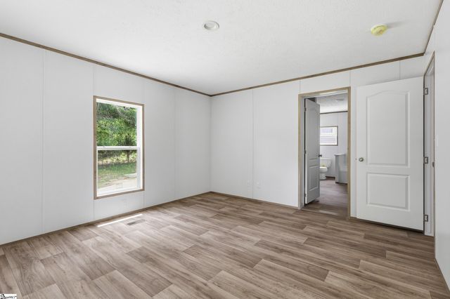 210 Frontier Drive, Easley, SC 29640