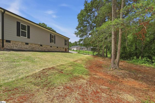 210 Frontier Drive, Easley, SC 29640