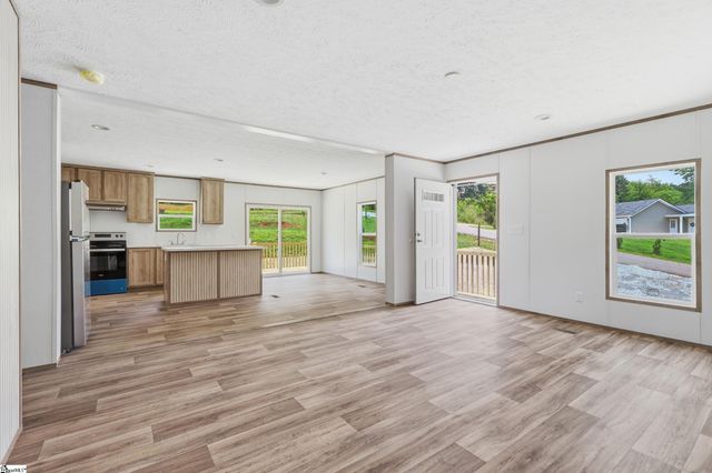 210 Frontier Drive, Easley, SC 29640