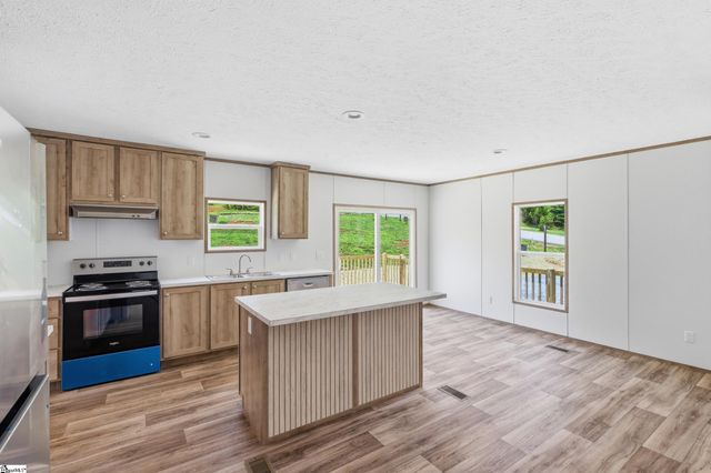210 Frontier Drive, Easley, SC 29640